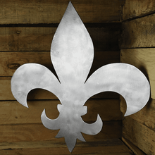 Load image into Gallery viewer, A photograph of a Fleur-de-lis by the metal art manufacturer Kraken Design Co.
